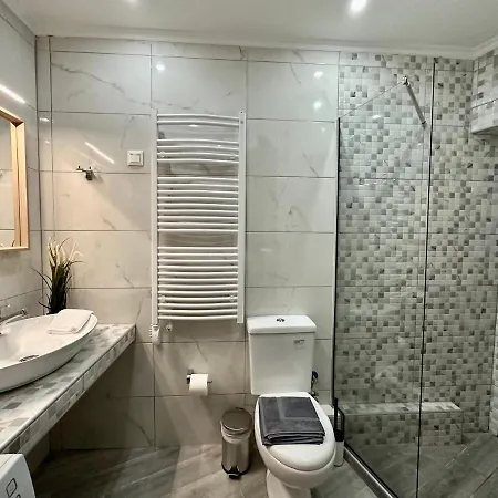 Aura Suite V6 By Halu! Thessalonique Extérieur photo